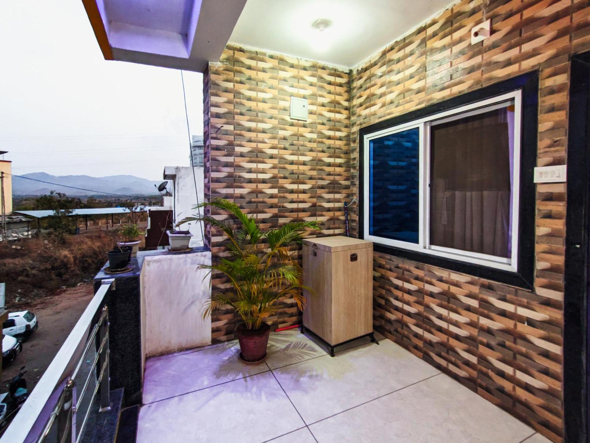 Garudeshwar Bhavya Homestay מראה חיצוני תמונה